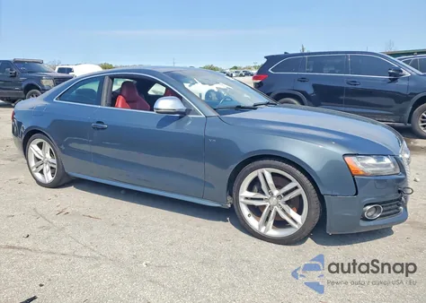 2008 Audi S5 Quattro z USA, uszkodzony, nr VIN WAURV78T68A009918